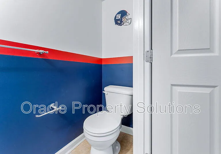 7550 Maidenhead Dr — Photo 34