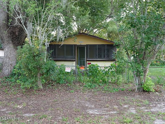 4th image of 2371 JAYSON Avenue