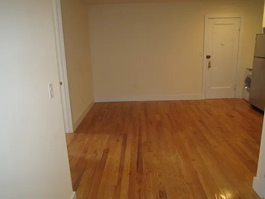 Rented by Reliance Realty Partners LLC  | media 5