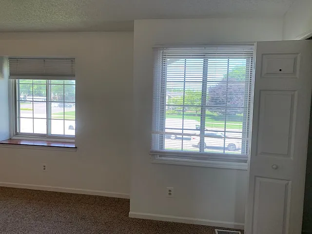 2610 John R Rd — Photo 15