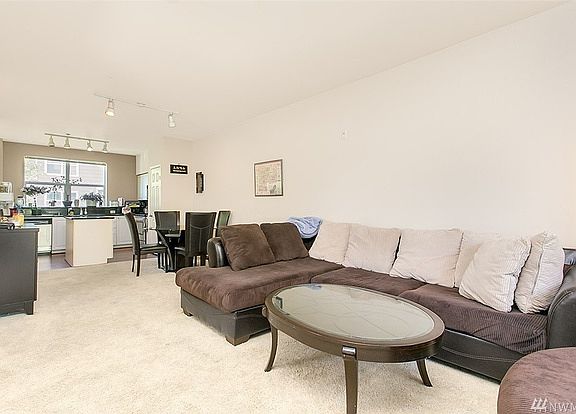 5th image of 3116 164th St SW APT 1614
