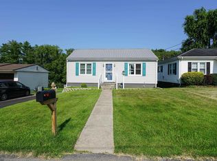 717 Stout St, Bridgeport, WV 26330