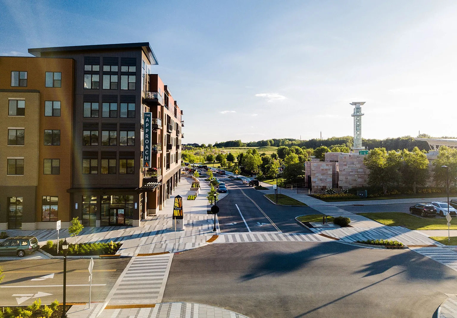 Approach at Summit Park — Photo 1