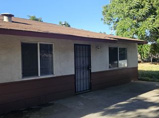 412 Kerr Ave #2, Modesto, CA 95354