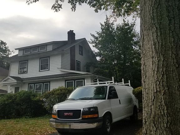 2nd image of 43 Park End Pl