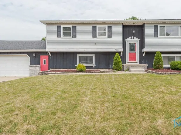 3231 Dogwood Dr, Oregon, OH 43616