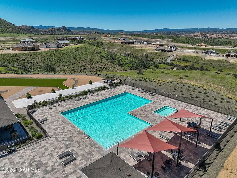 3851 Serenity Cliff Ct — Photo 30