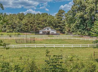 4920 Shipe Rd, Corryton, TN 37721