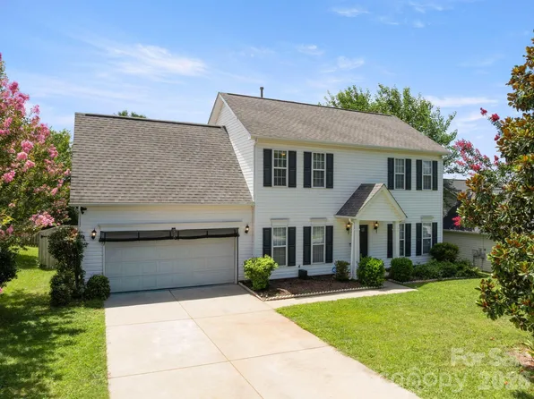 5782 Dove Point Dr SW, Concord, NC 28025