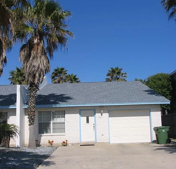 114 E Constellation Dr — Photo 1