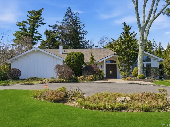 21 Kristi Drive, Muttontown, NY 11753