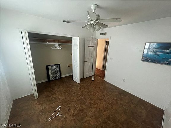 4th image of 2370 Barden St