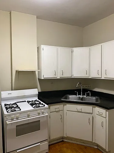 757 W Bittersweet Pl #3 Photo 1