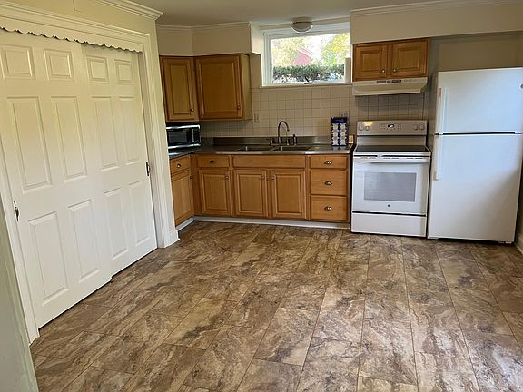 5th image of 44 Highland Ave #2