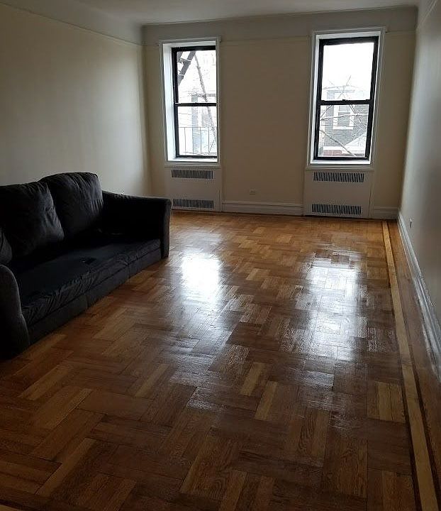 2nd image of 1730 E 18th St #48