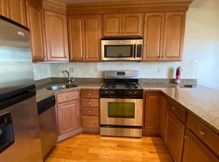 261 W 2nd St #3A, Boston, MA 02127