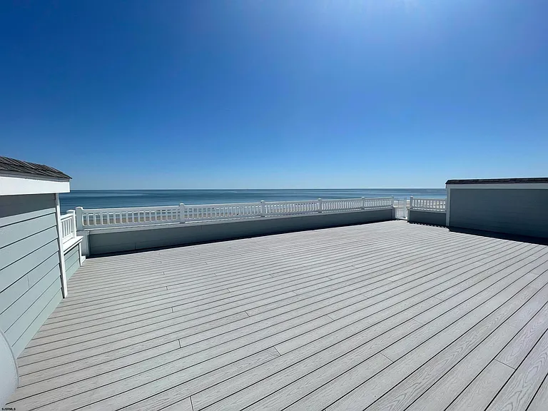 1703 Beach Ter #4N — Photo 26