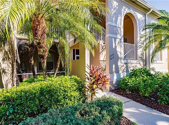 2nd image of 2770 Cypress Trace Cir APT 2424