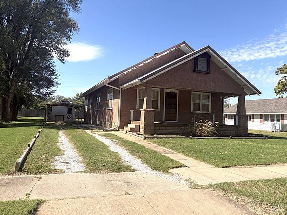 2nd image of 427 S Main St