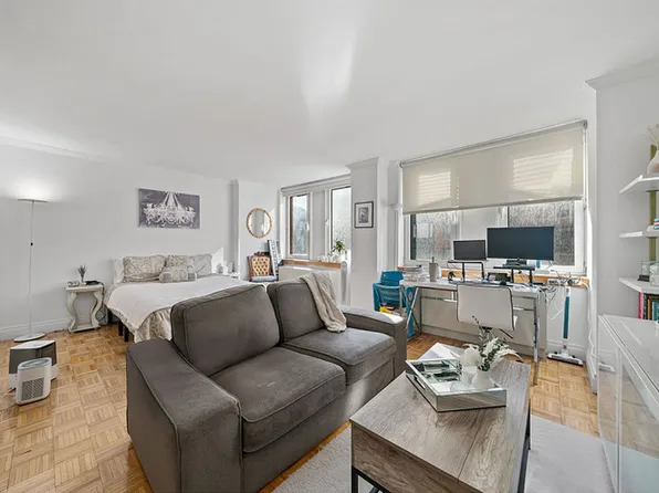 404 E 76th St APT 3O, New York, NY 10021