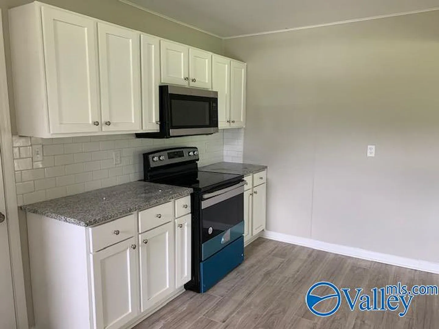 Lovely 3 Bedroom Cottage - Gurley — Photo 4