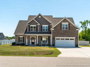 1011 Whiskey Ct, Grimesland, NC 27837