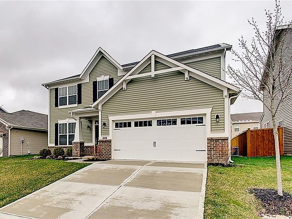 2nd image of 15196 Roedean Dr
