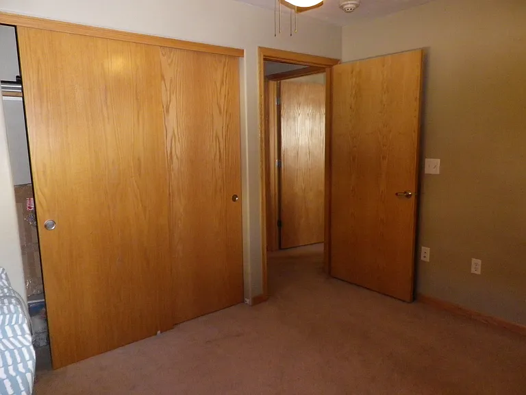 3350 Columbine Dr #502 — Photo 16