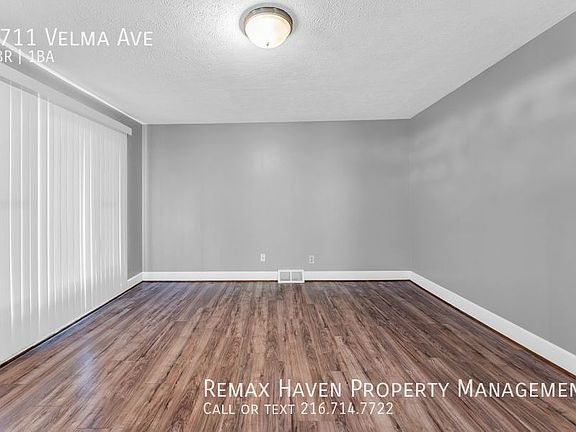4th image of 5711 Velma Ave