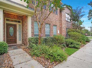 38 Aria Ln, Spring, TX 77382