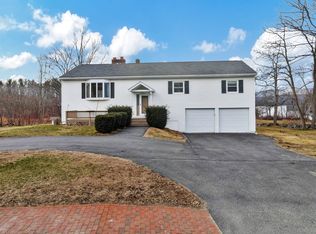 58 Main St, Belgrade, ME 04917