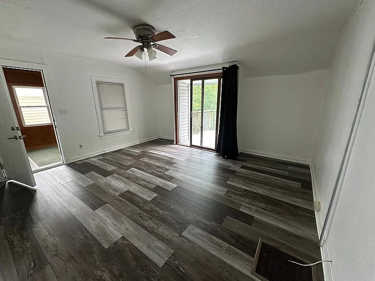 2103 Main Street Rd #A — Photo 5