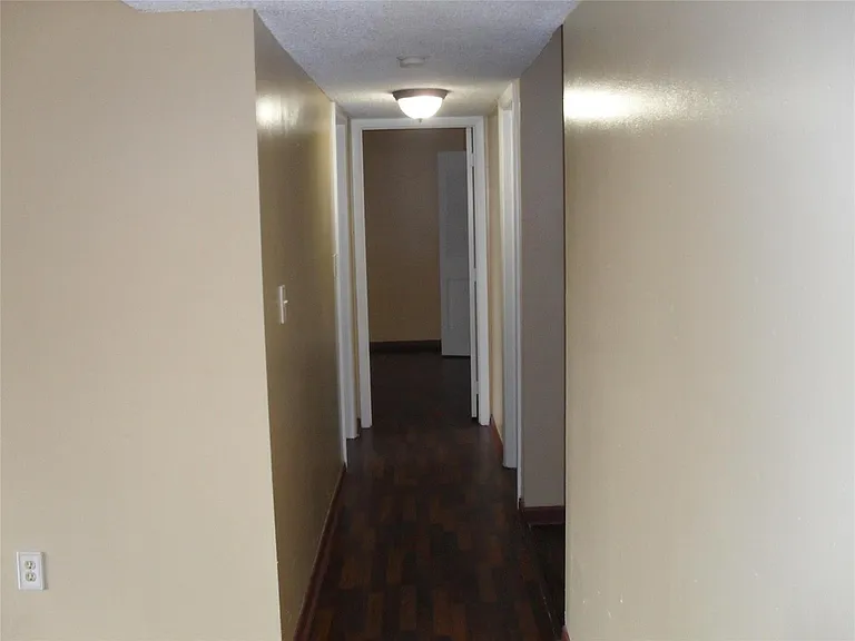 5530 NW 44th St #418C — Photo 31