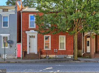 21 N Earl St, Shippensburg, PA 17257