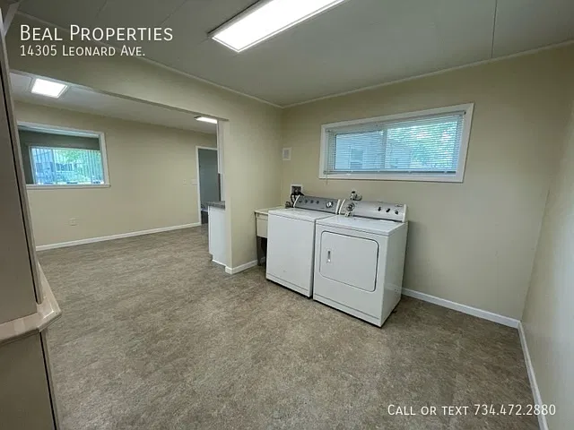 3 bed, 1103 sqft, $1,385 — Photo 2