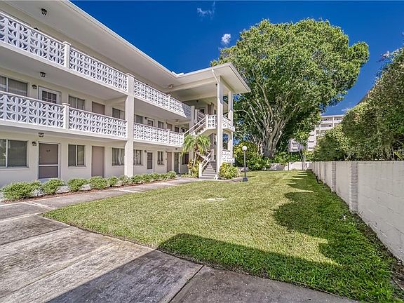 4th image of 1235 S Highland Ave #2-304