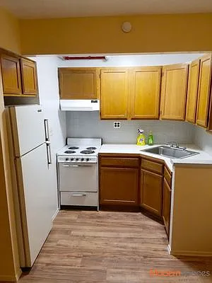 Rented by Nooklyn NYC LLC | media 8