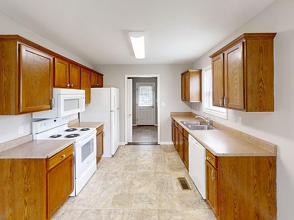 5th image of 60 Shirley St