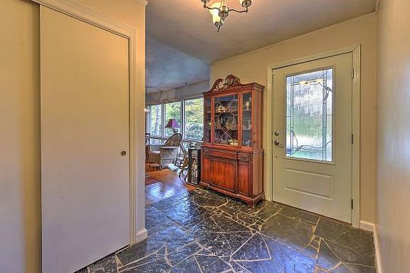 3rd image of 1316 Woodland Ave