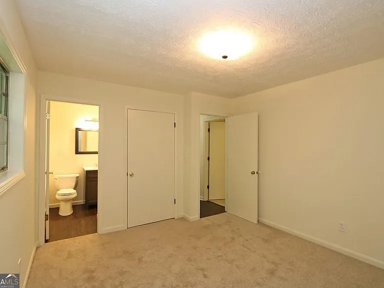 4215 Fawn Ln SE — Photo 15
