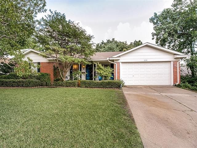 1st image of 1808 Larkspur Dr