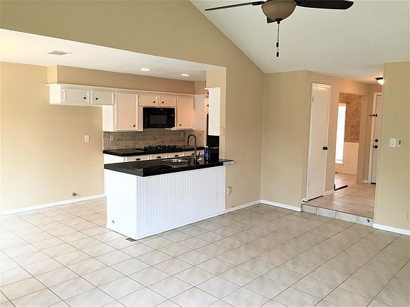 5th image of 22203 Cimarron Pkwy