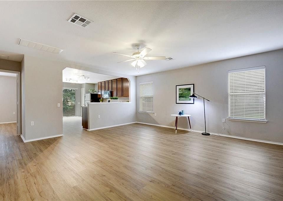 2nd image of 5912 Chantsong Ct