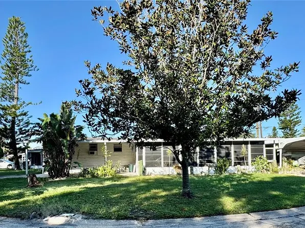 135 Oak St, Edgewater, FL 32141