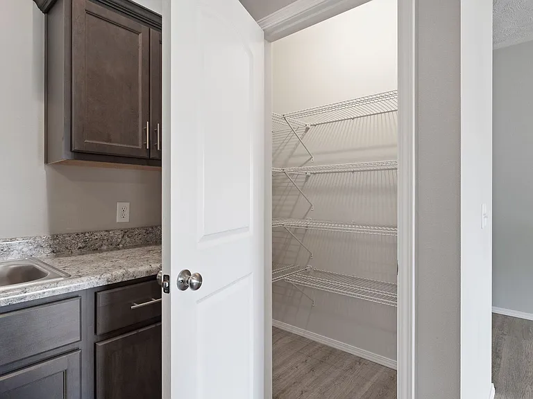 1357 S Normandy Ave — Photo 13