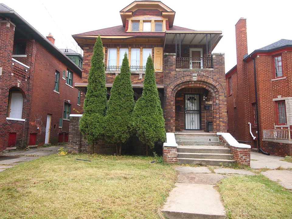 1st image of 3017-3019 Fullerton Ave