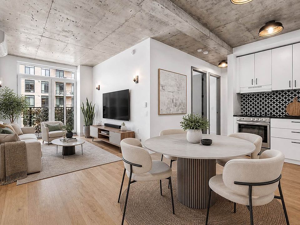 1st image of 338 Evergreen Ave #438N