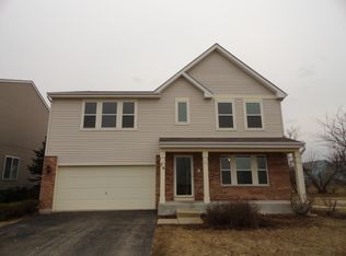 28 W Meadow Dr, Cortland, IL 60112