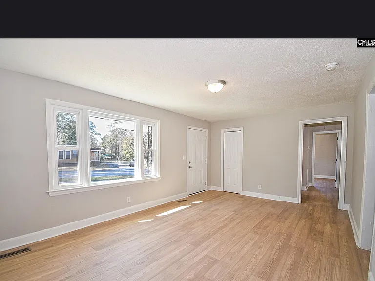 5400 Pinestraw Rd — Photo 6