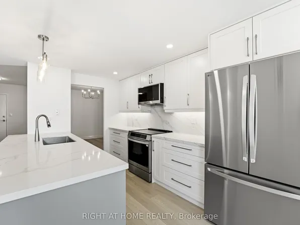 90 Fisherville Rd #507, Toronto, ON M2R 3J9